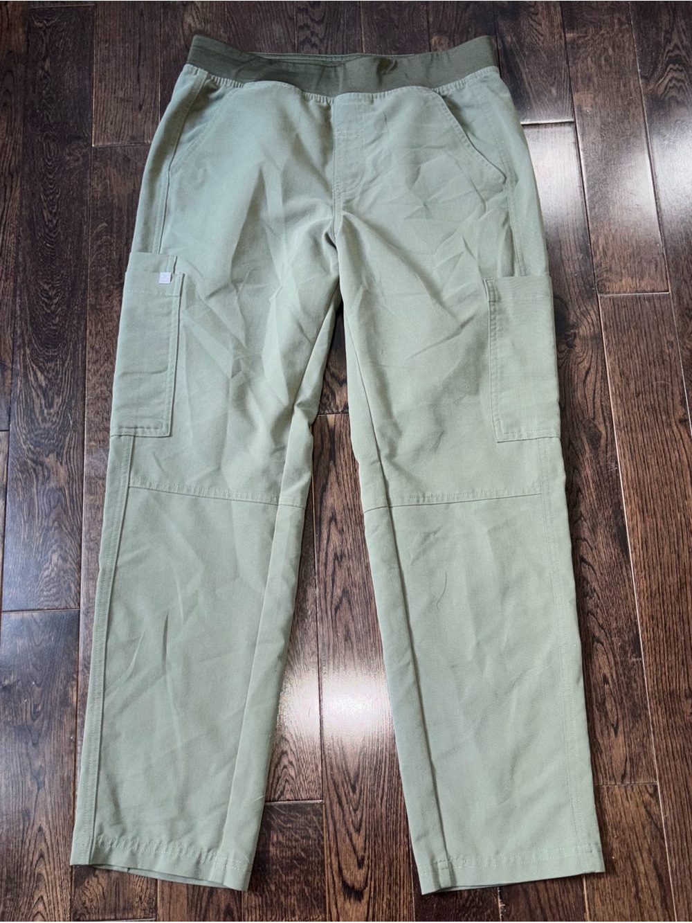 FIGS Scrub Cargo Pant size small - Picture 2 of 8
